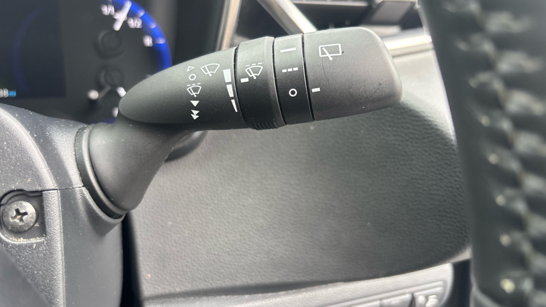 Toyota Corolla 1.8 VVT-i Hybrid Icon Tech 5dr CVT Hybrid Hatchback